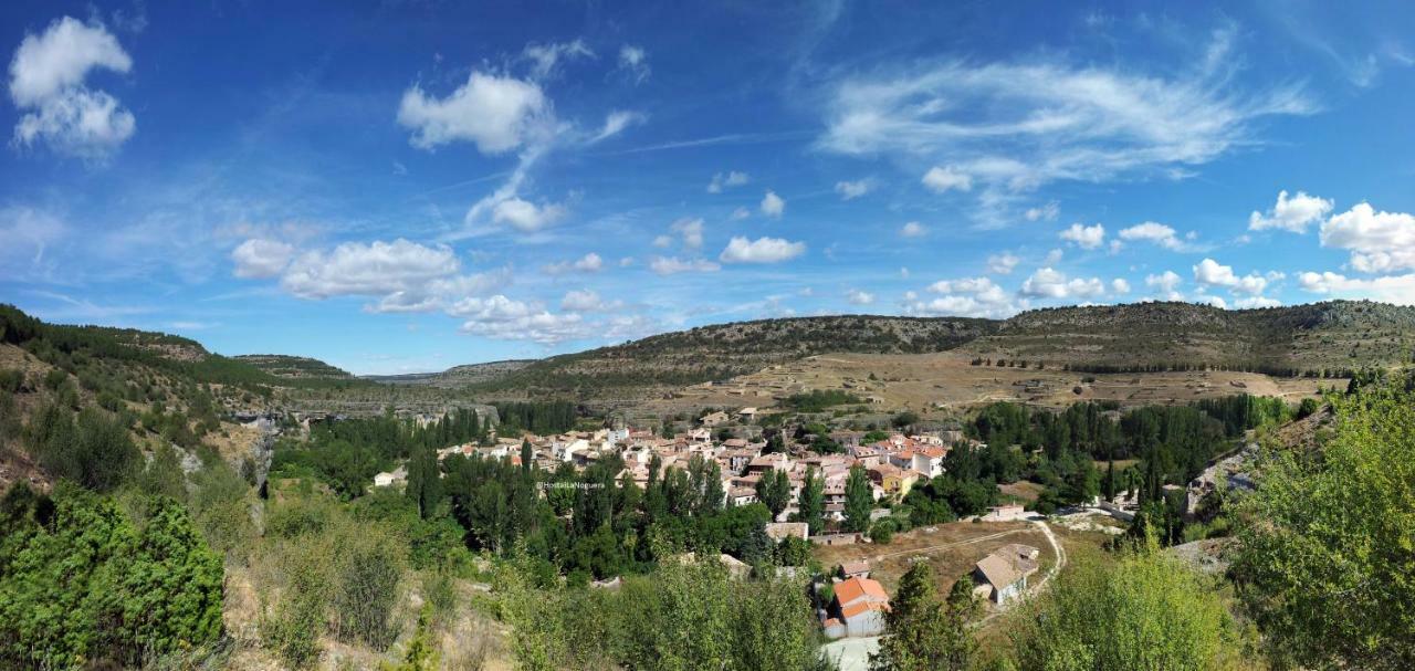 La Noguera Hotel Palomera Bagian luar foto
