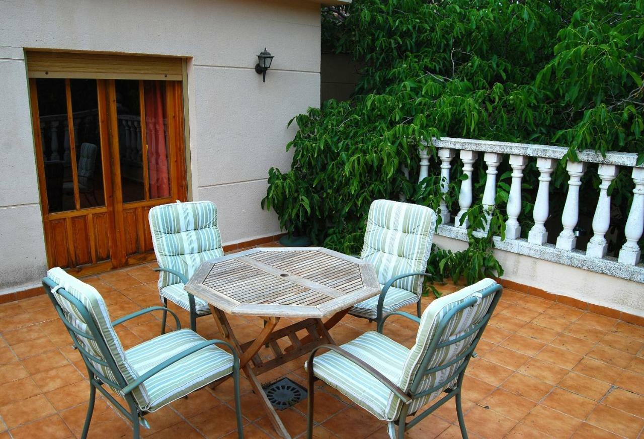 La Noguera Hotel Palomera Bagian luar foto